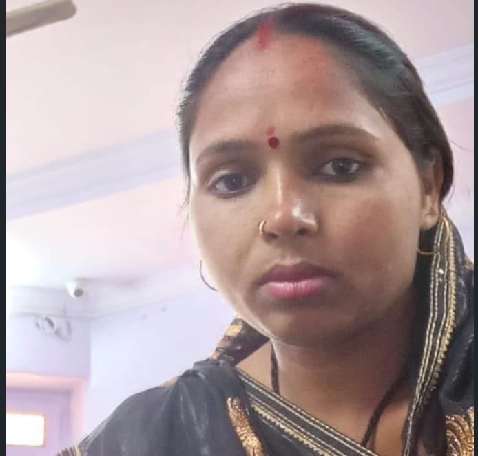 ससुराल से बेटी के गायब होने पर मां ने ससुर और दामाद पर लगाया हत्या का आरोप।