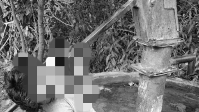 बेकाबू बाइक हुआ हादसा हैंडपंप का हत्था गर्दन को चीरते हुआ आर-पार, युवक की हुई मौत एक की हालत गंभीर