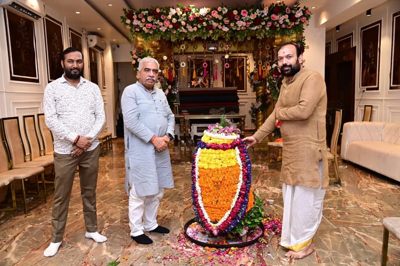 यशोदा नगर में रुद्राभिषेक और प्रीतिभोज का आयोजन, सैकड़ों श्रद्धालु हुए शामिल