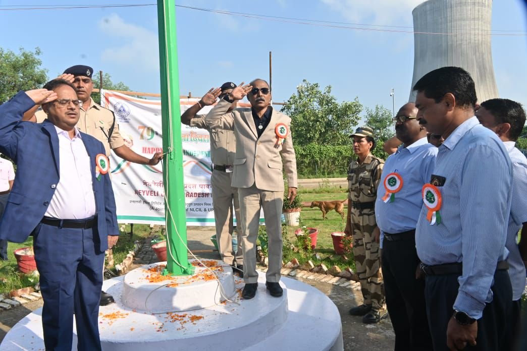 एनयूपीपीएल में स्वतंत्रता दिवस बड़े हर्षोल्लास के साथ मनाया गया..