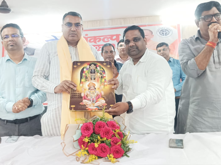 सेवा सेतु अभियान के तहत बिधनू में लगा ‘सरकार आपके द्वार’ कार्यक्रम