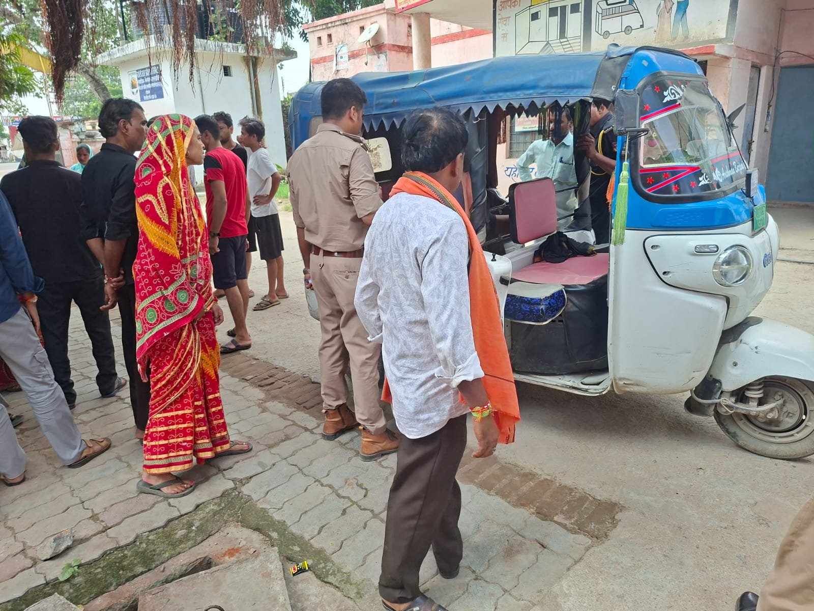 बिधनू में ऑटो चालक ने फांसी लगाकर जान दी