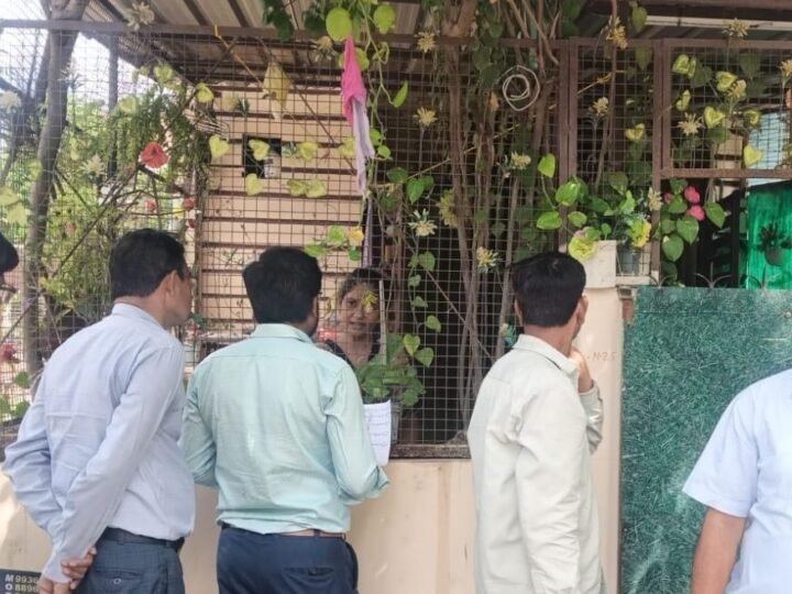 डेंगू और स्क्रब टाइफस प्रभावित क्षेत्रों में स्वास्थ्य विभाग का अभियान, 880 घरों का सर्वे