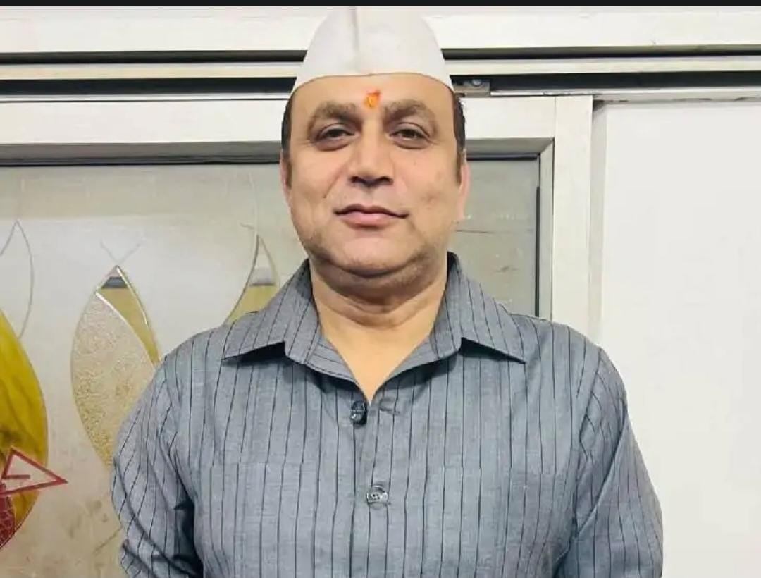 16 माह बाद सोनभद्र जेल से रिहा हुआ दीनू उपाध्याय, गैंगस्टर मामले में हाईकोर्ट से मिली जमानत
