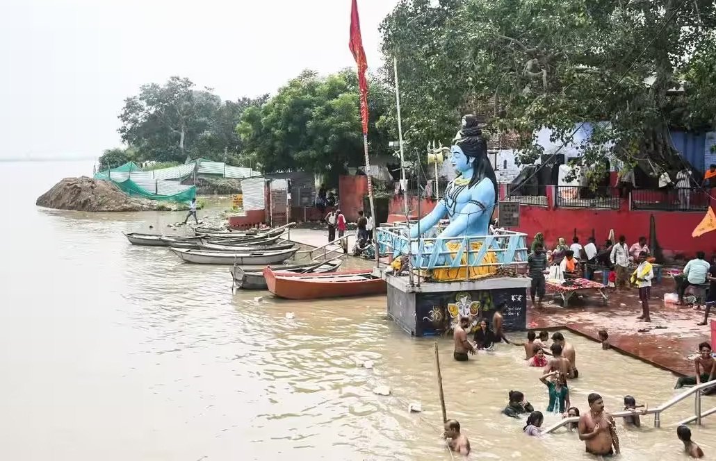 कानपुर में बाढ़ का खतरा टला, गंगा का जलस्तर चेतावनी स्तर से नीचे