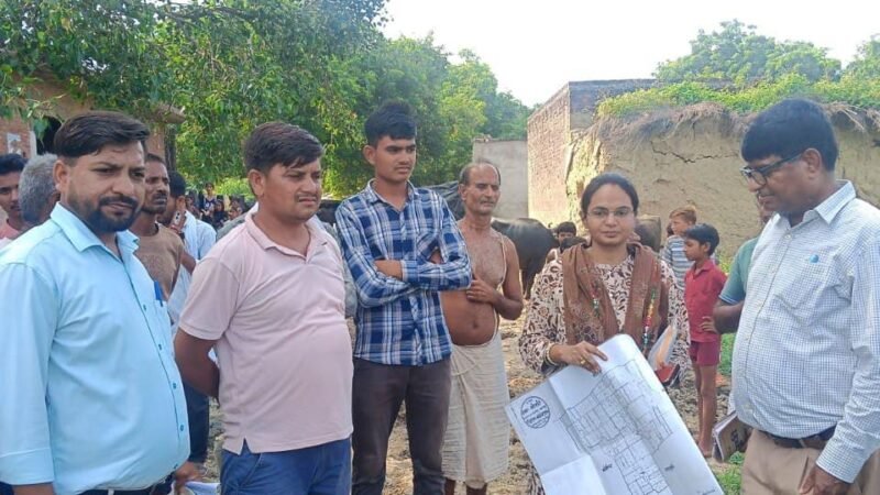 18 साल के बेटे को प्रशासन ने दिलाया जमीन पर कब्जा