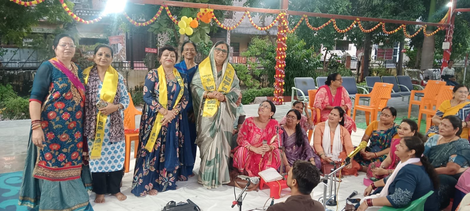 राधा प्राकट्योत्सव पर गूंजे बधाई गीत, भजन-कीर्तन से राधामय हुआ केशव नगर