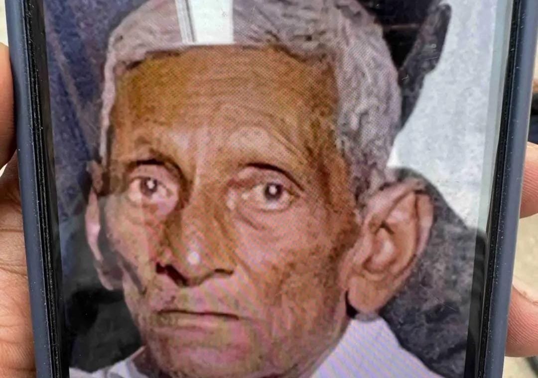 छत पर थिनर डालकर रिटायर्ड सिंचाईकर्मी ने खुद को लगाई आग, मौत