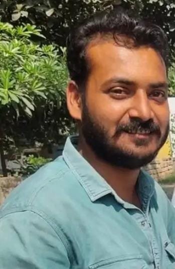 पत्नी के काम पर जाने के बाद युवक ने फंदे से लटककर दी जान