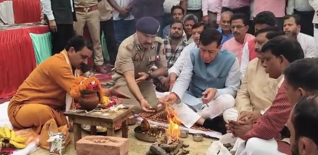 नरवल थाने के नए भवन का विधानसभा अध्यक्ष व पुलिस कमिश्नर ने किया भूमि पूजन