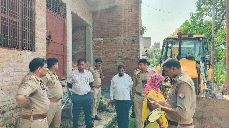 तालाब में दूसरी बार कूदे बुजुर्ग, दलदल में समाए; 16 घंटे से तलाश