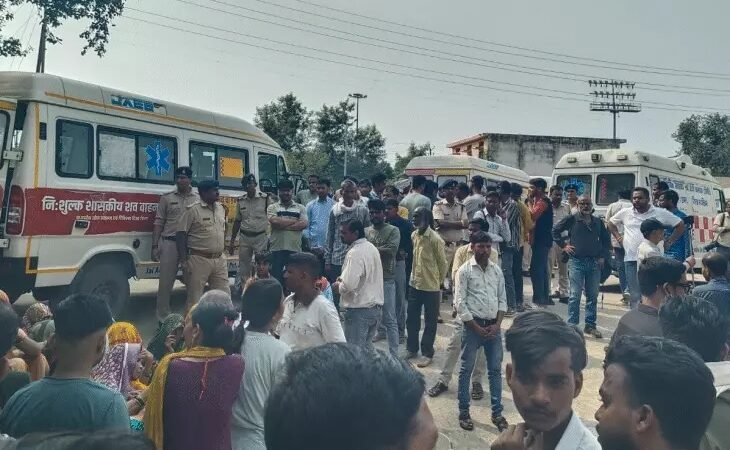ग्वालियर में मंदिर जा रहे श्रद्धालुओं को ट्रक ने कुचला, 15 की मौत; आठ पुलिसकर्मी-अधिकारी निलंबित