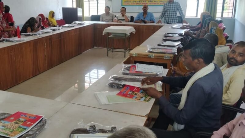 फसल अवशेष प्रबंधन विषय पर पांच दिवसीय कृषक प्रशिक्षण हुआ संपन्न