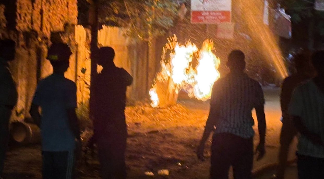 कुलवंती हॉस्पिटल के पास PNG गैस पाइपलाइन में लगी आग, मची अफरा-तफरी