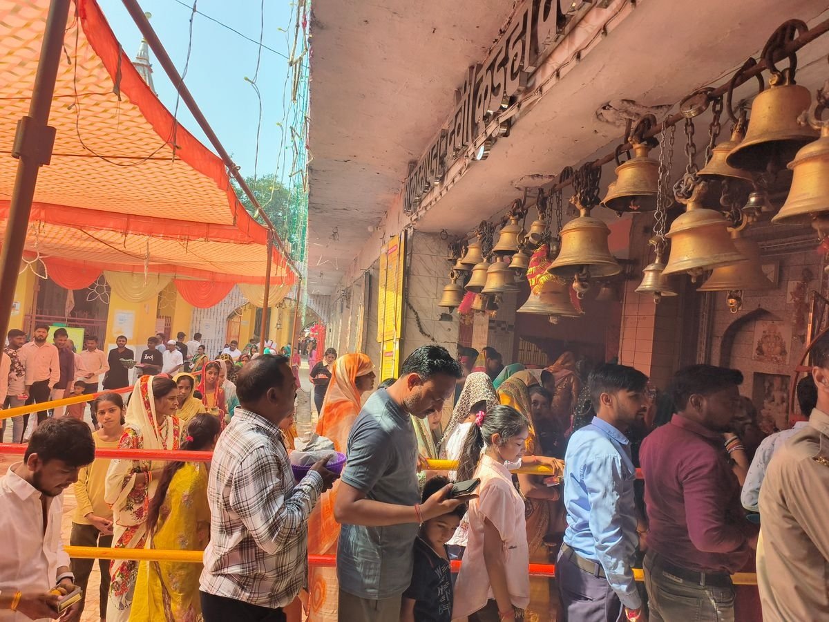 नवरात्र में कूष्मांडा मंदिर परिसर में दोपहिया वाहनों की नो एंट्री