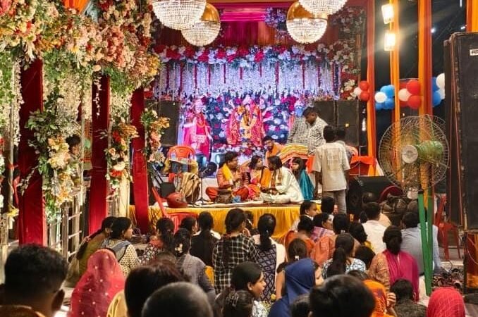 माता के जयकारों से गूंज उठा भूसाटोली, महाकाली मंदिर के भव्य जागरण में उमड़ा आस्था का सैलाब