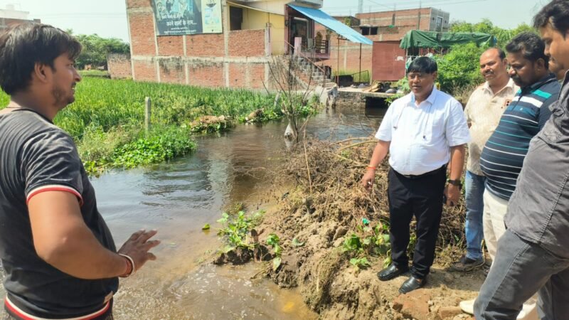 पतारा में जलभराव से मिलेगी निजात, लिंक मार्ग पर डलवाई पाइप लाइन