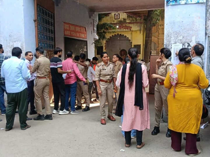 कानपुर में PET-2026 की परीक्षा शांतिपूर्ण संपन्न, 6,514 अभ्यर्थी रहे अनुपस्थित