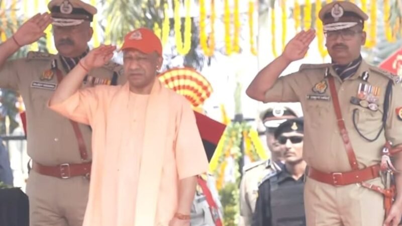 पुलिस स्मृति दिवस पर पीएम मोदी और सीएम योगी ने शहीदों को किया नमन, बोले- बलिदान हमेशा रहेगा याद