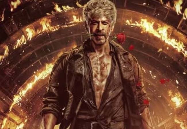 कातिल नहीं, आशिक हूं…’ नए पोस्टर में शाहरुख खान का दिखा रोमांस और एक्शन से भरपूर अंदाज