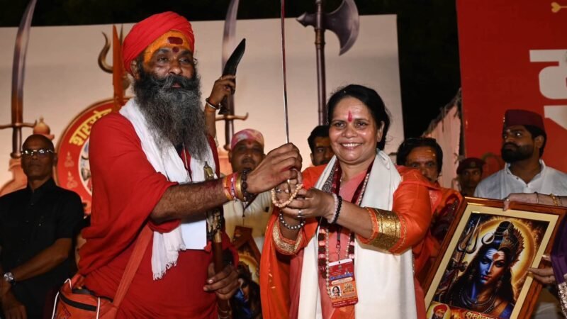 रतनलाल स्टेडियम में शस्त्रोत्सव का भव्य आयोजन, शिव शक्ति अखाड़े के द्वितीय स्थापना दिवस पर दिखा शौर्य और परंपरा का संगम
