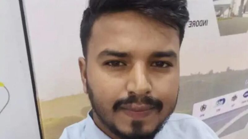 गड्ढे से बचने को धीमी की बाइक, पीछे से ट्रक ने कुचला; एमआर की मौत