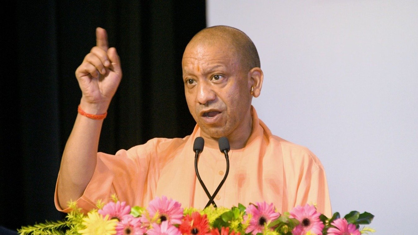 विजयादशमी पर रामलीला मैदान पहुंचेंगे योगी, भगवान राम का करेंगे राजतिलक